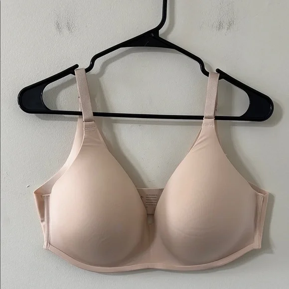 SOMA Intimate Vanishing 360 Wireless Bra Pale Sand Size 40C NWT - Picture 2 of 9